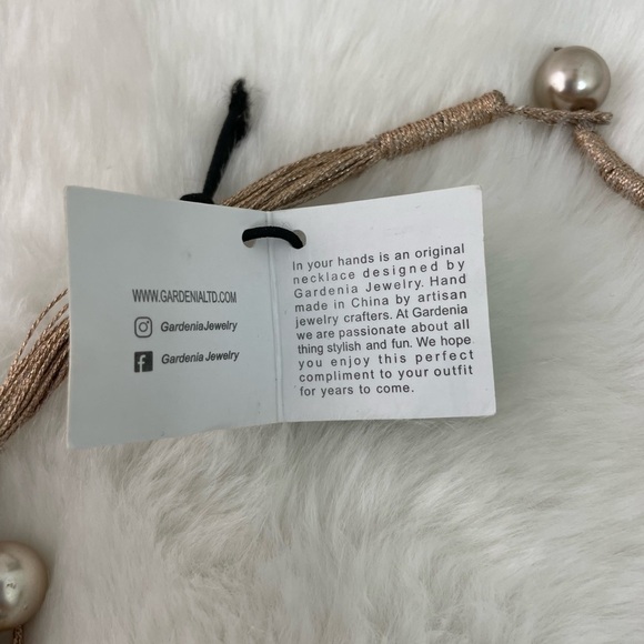 Gardenia Jewelry Statement Necklace New - Picture 4 of 6